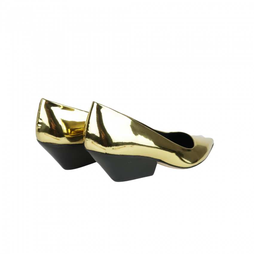 Estilo Cowboy para el modelo SUNNY PELLICO Metalizado Oro