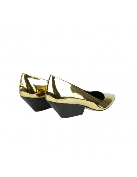 Estilo Cowboy para el modelo SUNNY PELLICO Metalizado Oro