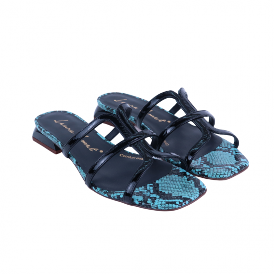 Sandalias Mule de SEPT STORE Charol negro